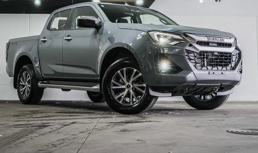 isuzu dmax